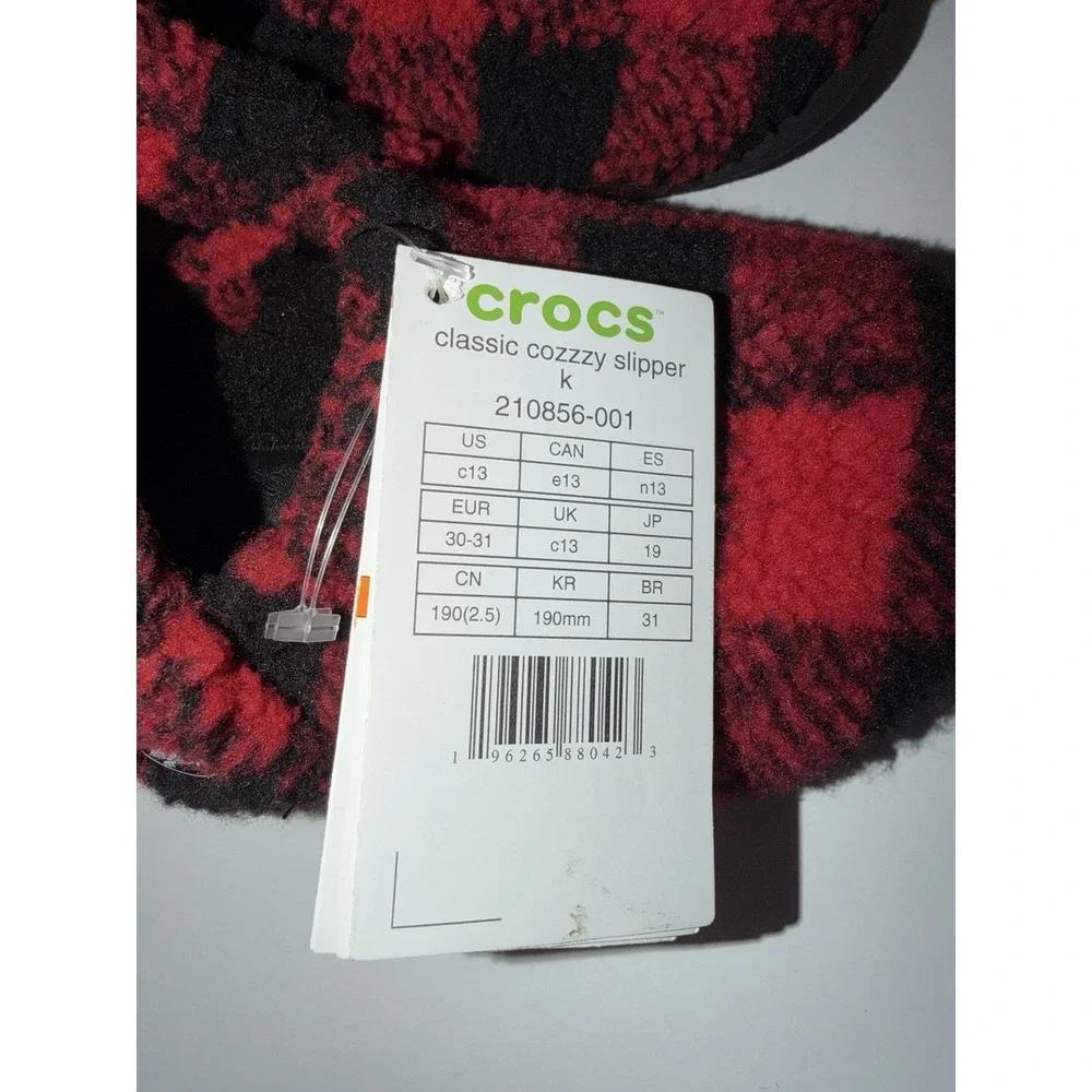 Crocs Kids 13 Classic Cozzzy Slipper Black Red Plaid Fuzzy Slip-On Checkered NWT